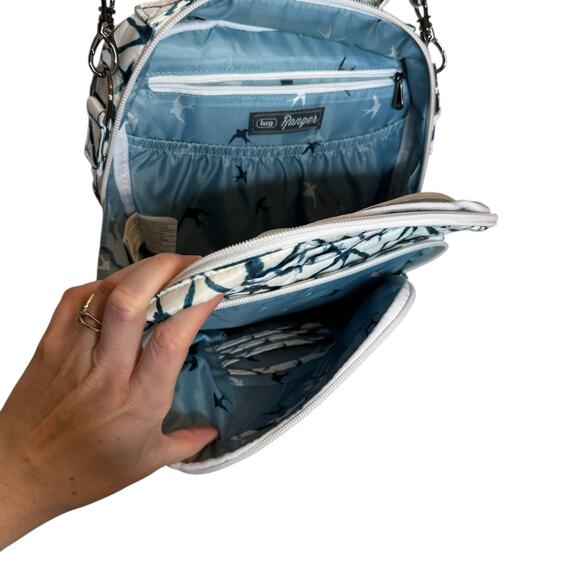 Lug Ranger 2 Crossbody Bag - Picture 4 of 6